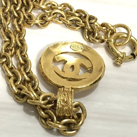 CHANEL CC Logo Round Vintage Necklace 26" Gold Tone 94A Auth b11132 - Picture 8 of 10